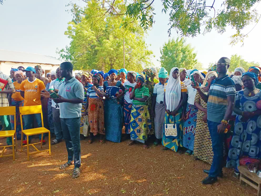 Visite de Madame Hee Soo Yang à Nandouta